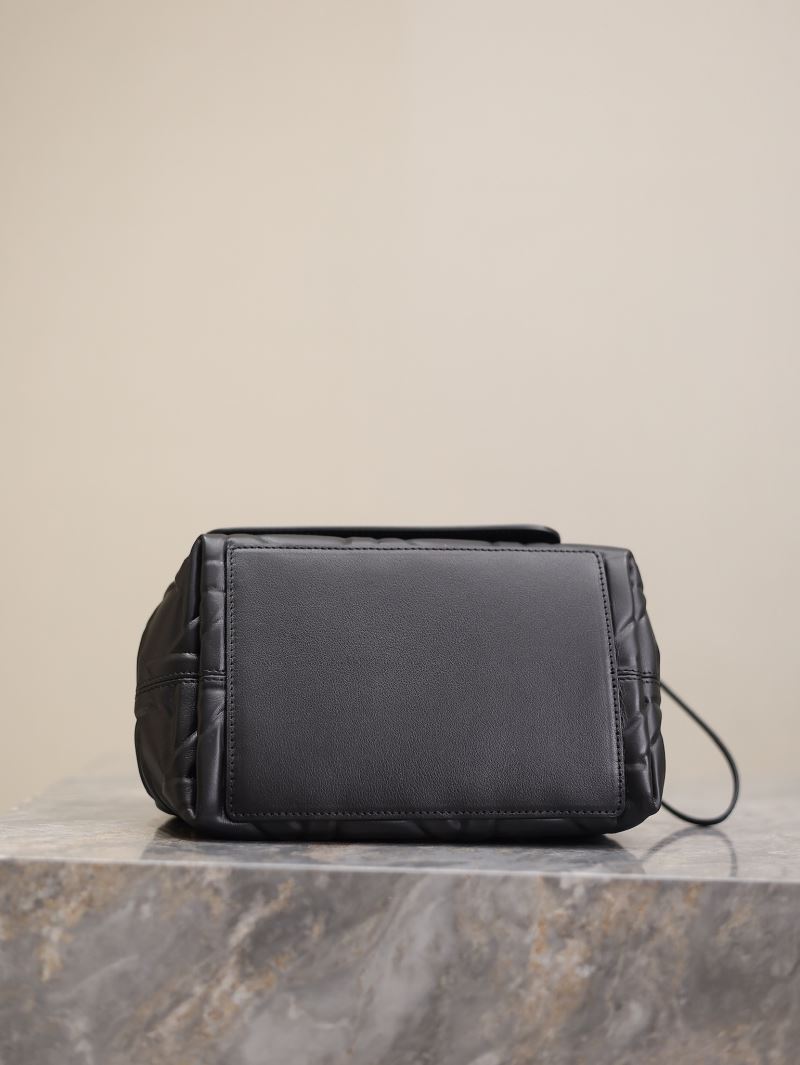 chr1st1an D10r shopping bags